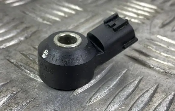 Infiniti QX80 Detonation knock sensor A2C959256