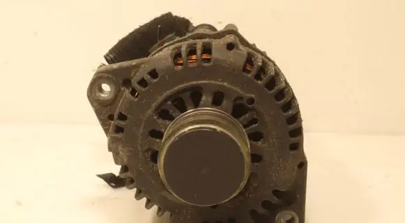 Opel Meriva A Generator/alternator LR1100503F