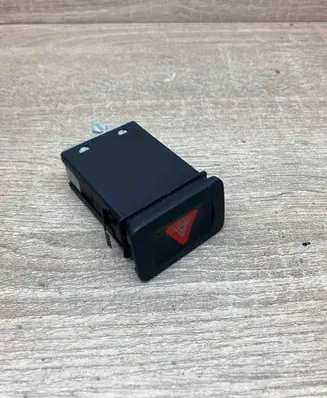Volkswagen Golf IV Hazard light switch 1J0953235A 1J0953235B