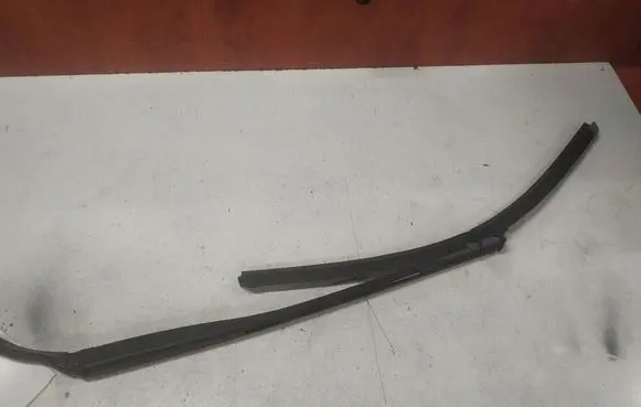 Citroen C4 I Front wiper blade arm 9656189480