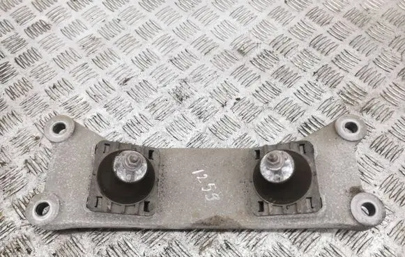 Alfa Romeo Giulia Gearbox mount