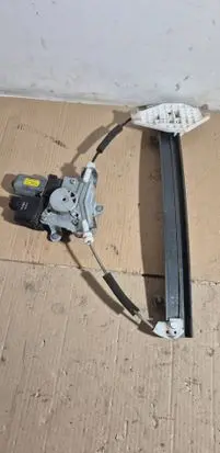 Chevrolet Epica Front door window regulator with motor 96647520