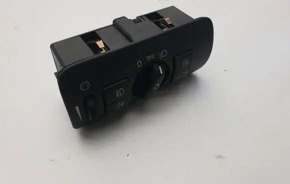 Light switch