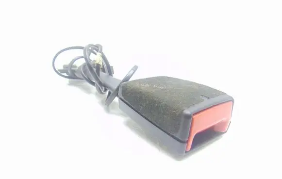 Volkswagen Jetta VI Front seatbelt buckle 5C6857755
