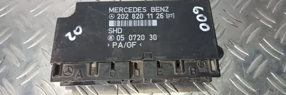 Mercedes-Benz C W202 Comfort/convenience module 2028201126 05072030
