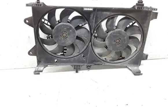 Fiat Punto (188) Fan set 