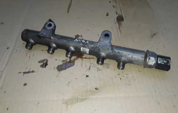 Hyundai H-1, Starex, Satellite Fuel main line pipe 28231471 1118574041 9307Z528A