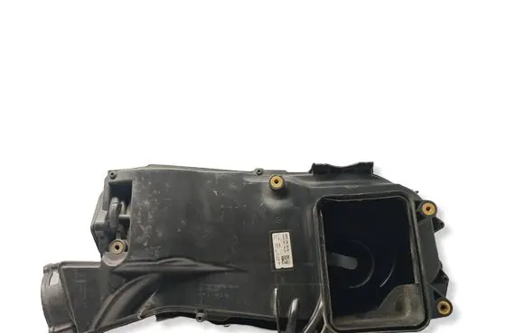 Mercedes-Benz C W205 Air filter box A6510900600 866093002