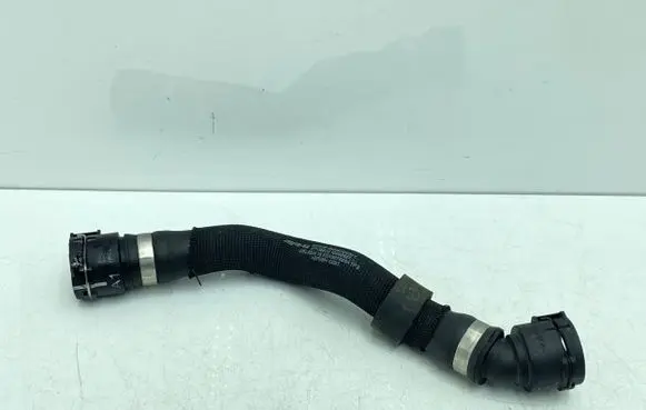 Mercedes-Benz E W213 Engine coolant pipe/hose A2135018600 CT156533 18566687