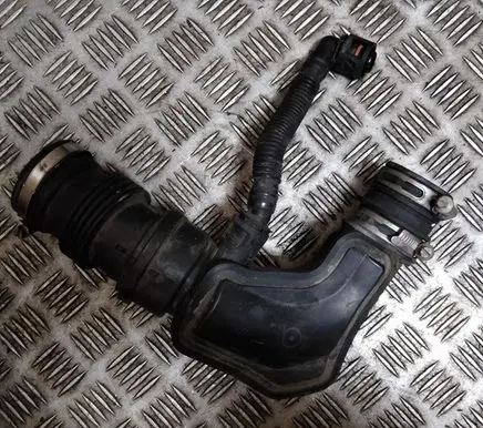 Ford Focus Air intake duct part
