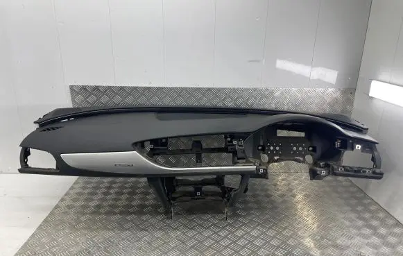 Audi A6 S6 C7 4G Dashboard trim 4g2857069