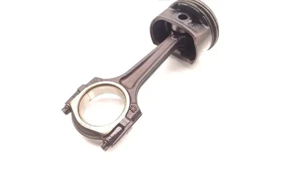 Opel Corsa D Piston with connecting rod A12XER