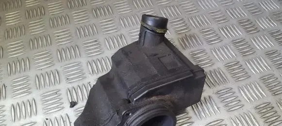 Volkswagen Golf IV Oil breather separator 036103464 036103464G