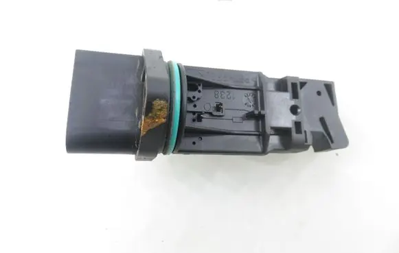 Volkswagen Transporter - Caravelle T5 Mass air flow meter F00C2G2055