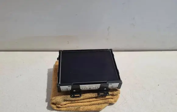 Maserati Ghibli Screen/display/small screen 670106914