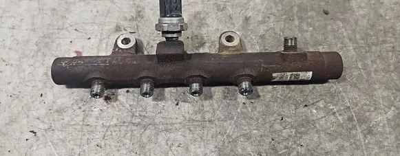 Nissan Note (E11) Fuel main line pipe A2C20001221 5WS40154 H8200296867