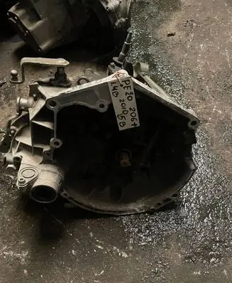 Peugeot 206+ Manual 5 speed gearbox 9651708710