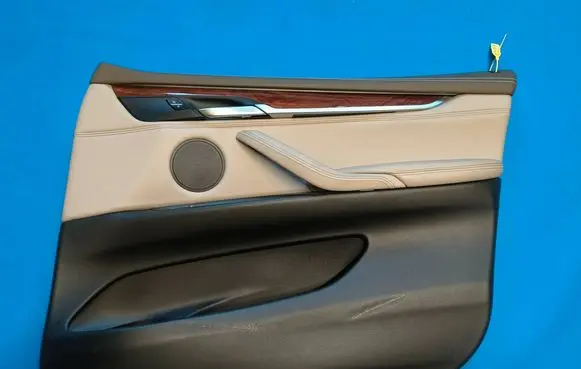 BMW X5 F15 Front door card panel trim