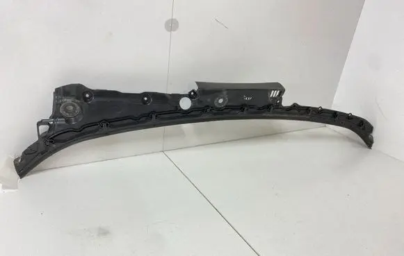 BMW 5 F10 F11 Wiper trim 7203125 51717203125 74850810