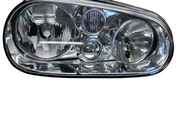 Volkswagen Golf IV Headlight/headlamp 205385 205385RS