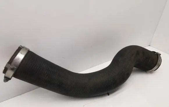 Ford Explorer VI Intercooler hose/pipe 