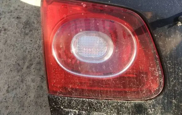 Volkswagen Tiguan Tailgate rear/tail lights