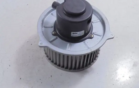 Mazda Premacy Heater fan/blower HB111GE4T