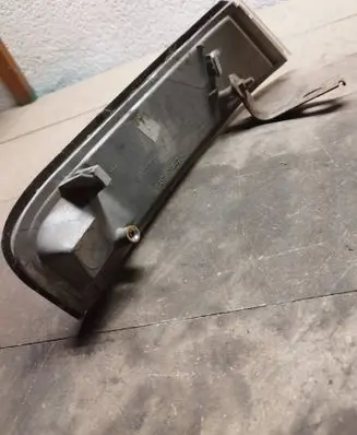 Pontiac Trans Sport Front indicator light 16511151