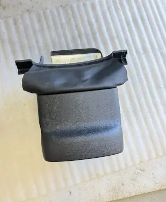 Volkswagen Golf Plus Steering wheel column trim 5N0858565