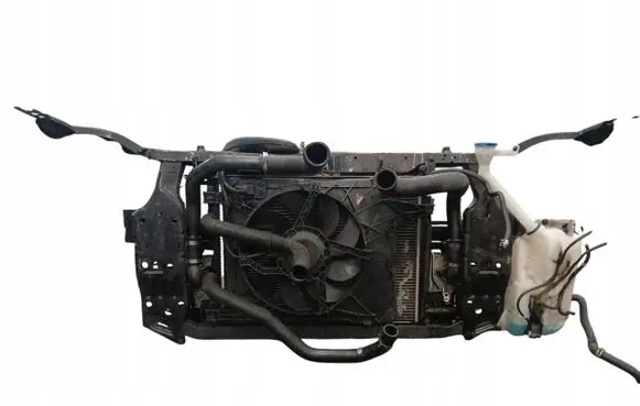 Nissan Qashqai+2 Front bodywork piece 