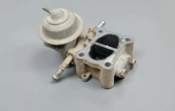 Honda CR-V EGR valve