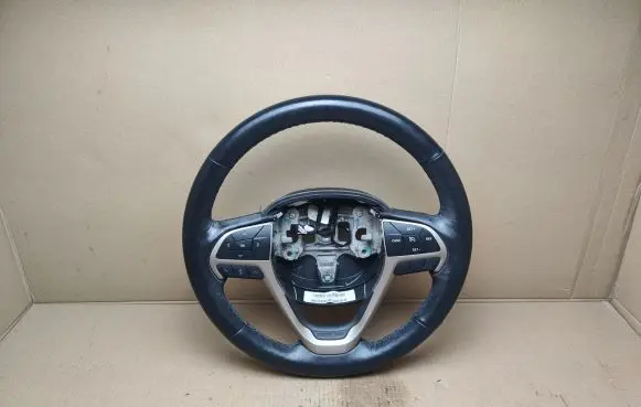 Jeep Cherokee Steering wheel P1UU372X9AF 0239KDF4B180YK