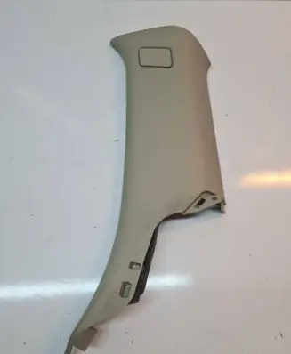 Volvo V70 (C) pillar trim 