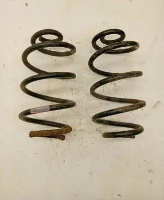 Nissan Note (E11) Rear coil spring