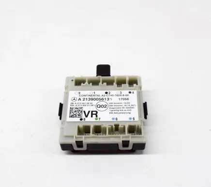 Mercedes-Benz E W213 Door control unit/module A2139025108 A2139005613