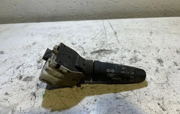 Nissan Note (E11) Wiper control stalk 14425
