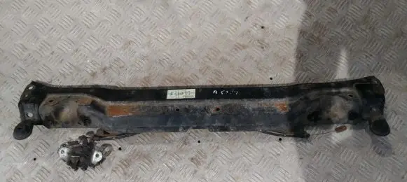 Peugeot 406 Radiator support slam panel