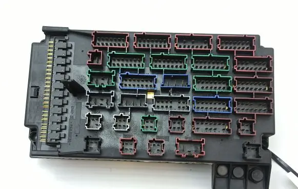 Mercedes-Benz ML W163 Fuse module 1635450205 516012