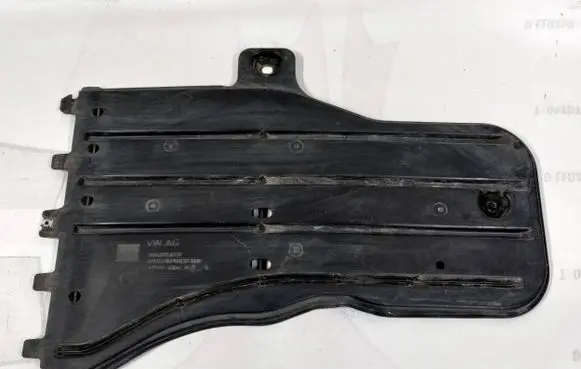 Volkswagen Golf VIII Front underbody cover/under tray 5WA825101D