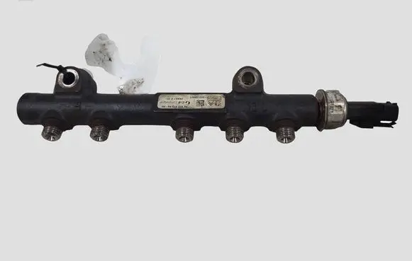 Ford C-MAX II Fuel main line pipe 9685297580 102660821
