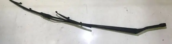 Nissan Almera Tino Front wiper blade arm