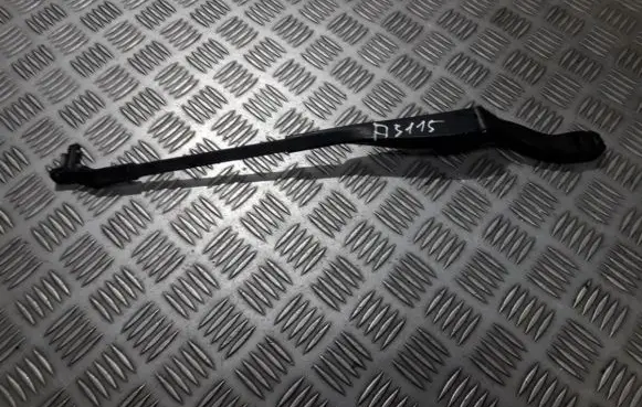Mercedes-Benz E W211 Front wiper blade arm A2118200344