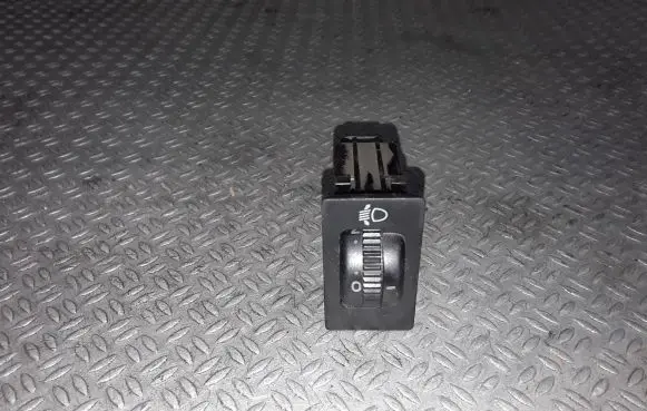 Toyota Corolla Verso AR10 Headlight level height control switch