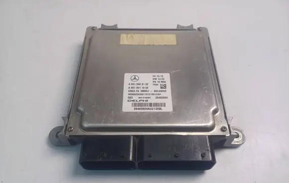 Mercedes-Benz SLK R172 Engine control unit/module A6519008102-MERC A6519008102