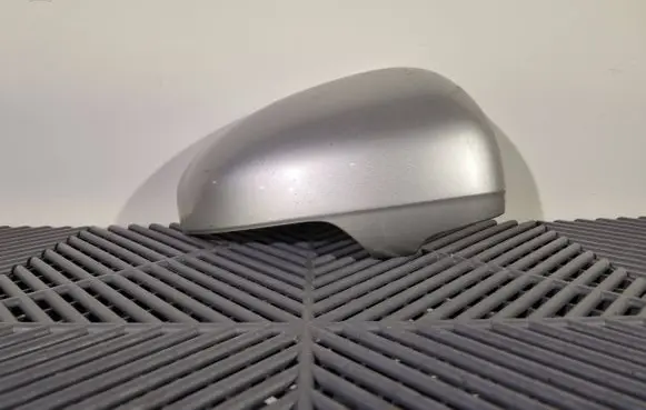 Toyota Prius (XW30) Plastic wing mirror trim cover 