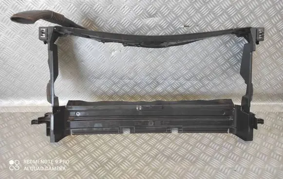 Opel Vivaro Intercooler air guide/duct channel 214763488R 93866585