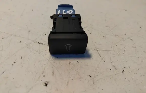 Mitsubishi Outlander Tailgate opening switch 5B20 5C04