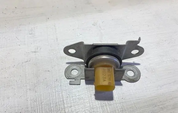 Jaguar XJ X351 Acceleration sensor 8W833C190AB 4023A