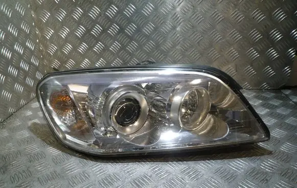 Chevrolet Captiva Headlight/headlamp 00015487