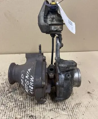 Opel Insignia A Turbo GM55570748 7861371